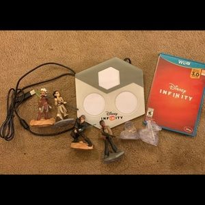 Disney Infinity + Star Wars Bundle WiiU